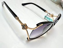 Load image into Gallery viewer, Black/gold sunglasses