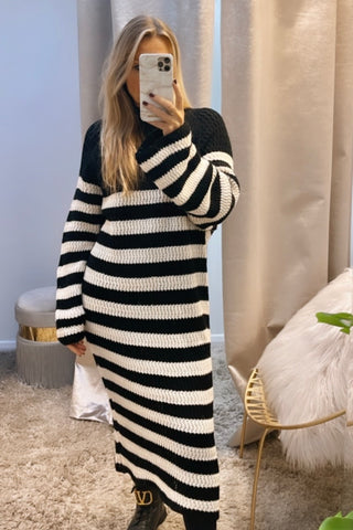 Black and White Striped Long Knitted Dress